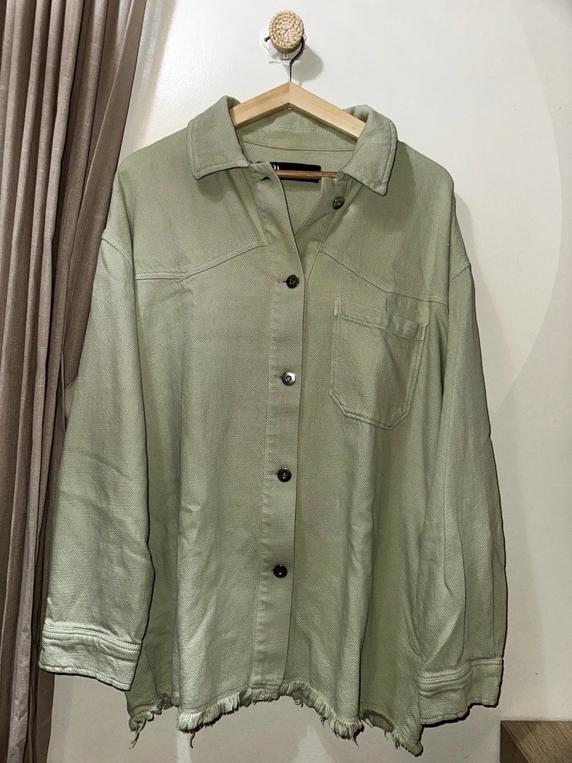 Zara Soft Denim Jacket in Sage Green (Category: Coats, Jackets and Outerwear) located in Pasig City. Submitted by lovedbymori_ (Listing ID 1466084859, Image 1). Description: Good as new! Worn twice only. Original denim in sage green. Effortlessly stylish. .
