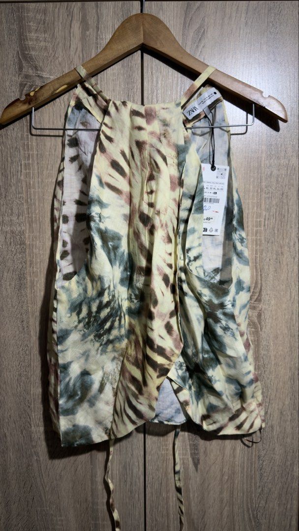 Zara Tie Dye Halter Top (Category: Sleeveless) located in Angat. Submitted by shopmyclosetbykris (Listing ID 1466075201, Image 2). Description: Zara Top Size: XL New with tags .