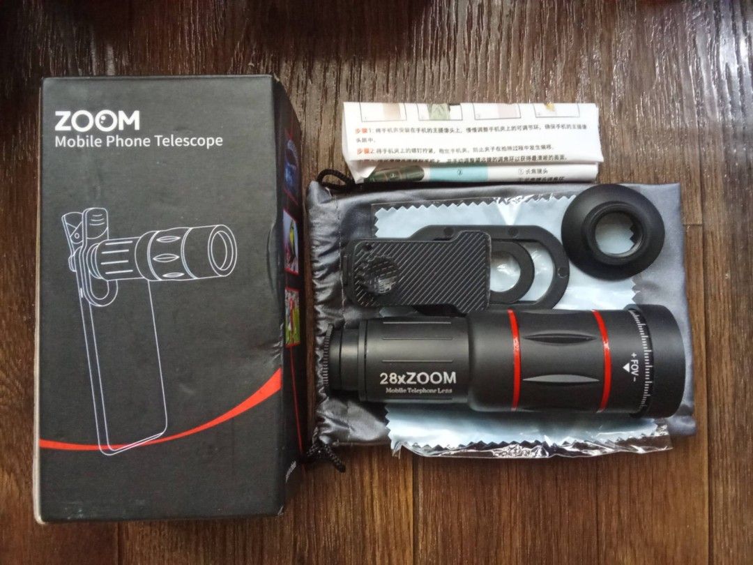 Zoom Mobile Phone Telescope Kit (Category: Everything Else Others) located in Quezon City. Submitted by myfpmshop (Listing ID 1466026877, Image 1). Description: universal 28x zoom mobile phone telescope lens kit used only once to capture my daughters graduation.