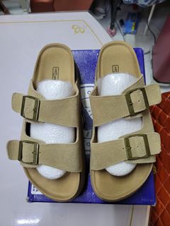 （分類：）位於 。 由 helenfs441 提交（商品編號 1466255257，圖片 1）。簡介： 。