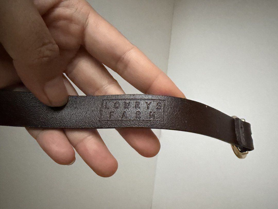 10. Lowrys Farm Leather Belt (Category: Belts) located in Quezon City. Submitted by wagwagan_ukay_blues (Listing ID 1466238663, Image 2). Description: From Japan In good condition Please expect signs of usage Hole Size -25” - 33” Overall - 39” Width -.6” Novaliches Qc.