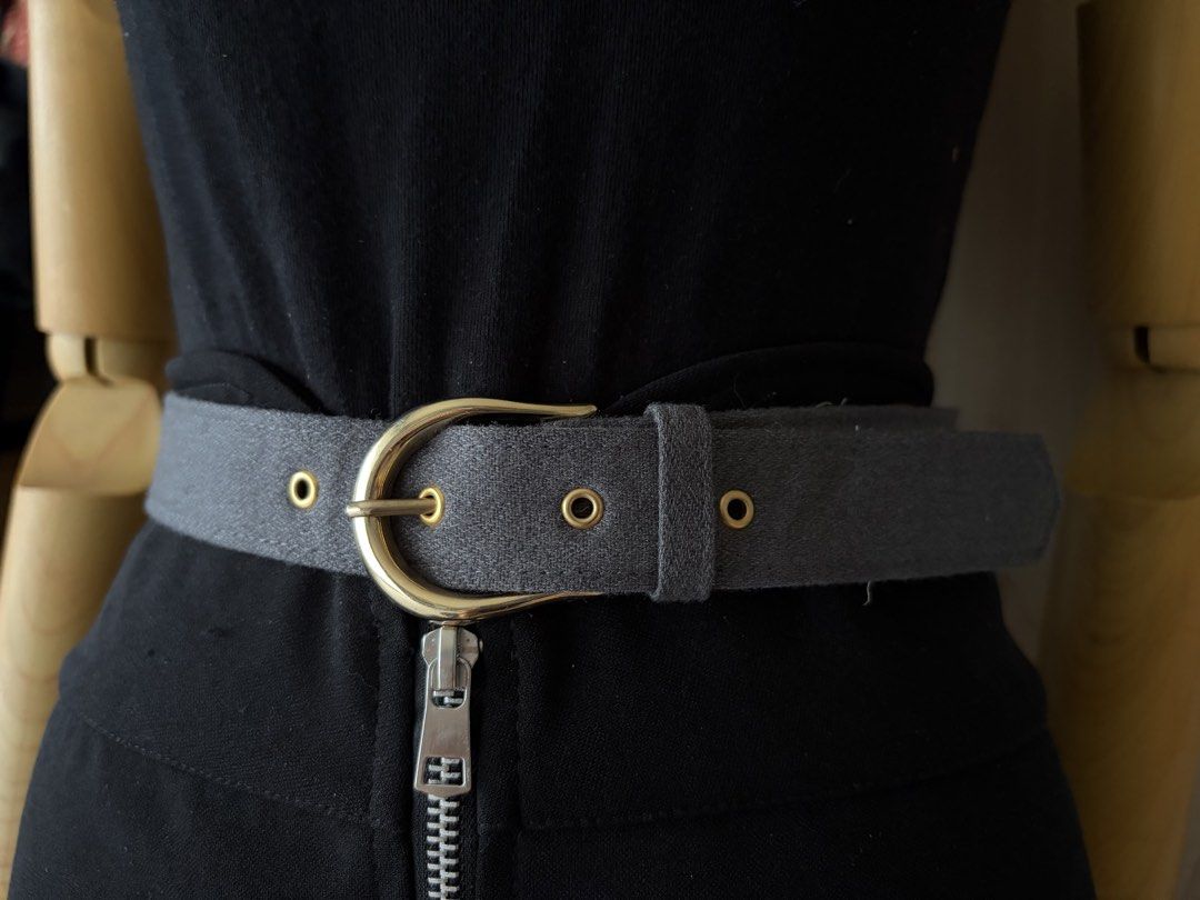 10. Plain Gray with Gold hardware Fabric Belt (Category: Belts) located in Quezon City. Submitted by wagwagan_ukay_blues (Listing ID 1466231772, Image 2). Description: From Japan In good condition Please expect signs of usage Hole Size -24”-27” Overall - 31” Width -1.1” Novaliches Qc.