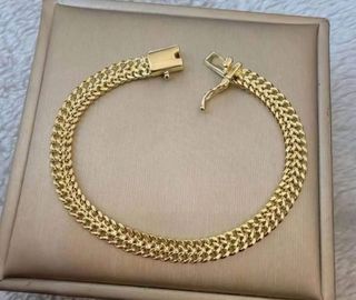 (Category: ) located in . Submitted by cheskhaionlinestore2.0 (Listing ID 1466177264, Image 1). Description: .