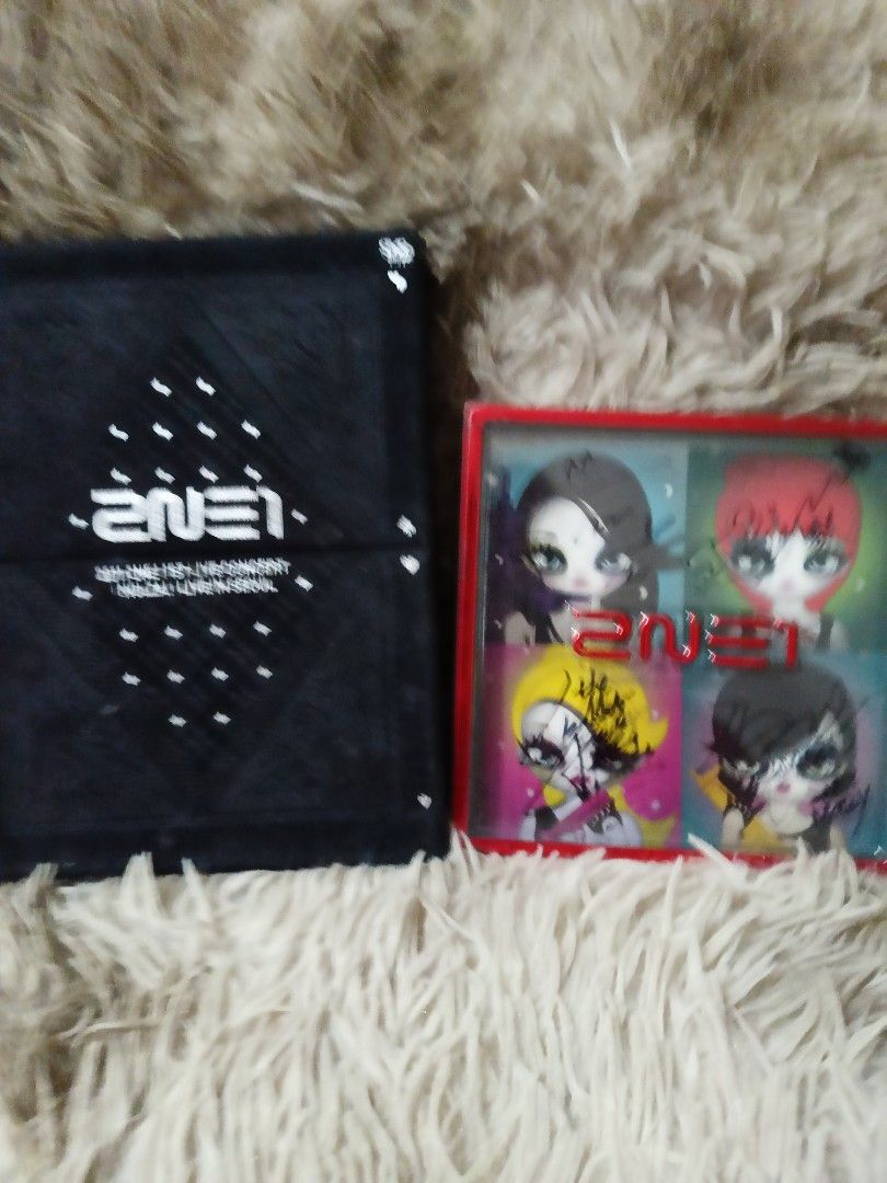 2ne1 live concert Nolza (Category: CDs & DVDs) located in Taguig. Submitted by kolesyon.ni.eevee (Listing ID 1466288938, Image 1). Description: 2ne1 Album 2011 1st live concert Nolza and 2011 the second mini album 1,500 bundle may autograph nila ung mini album 📌 Taguig MOP: Gcash MOD: JNT, Lalamove .
