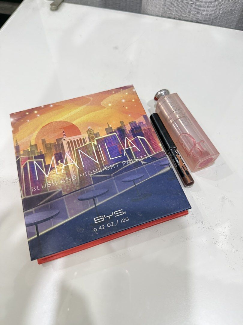 350 MAKEUP BUNDLE TAKE ALL (Category: Makeup) located in General Trias. Submitted by fellasunshine (Listing ID 1466285225, Image 1). Description: - 4 items, highend makeup bobi brown, dior, bys, nichido - wala na laman yung dior for display na lang sya - wala pa bawas masyado yung bys - take all for 350 .
