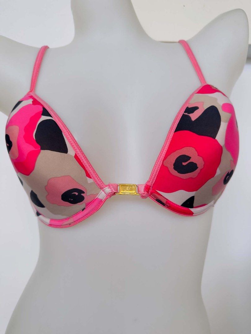 36C demipush flont hook bra (Category: Undergarments & Loungewear) located in San Jose. Submitted by 99ners (Listing ID 1466287626, Image 3). Description: .