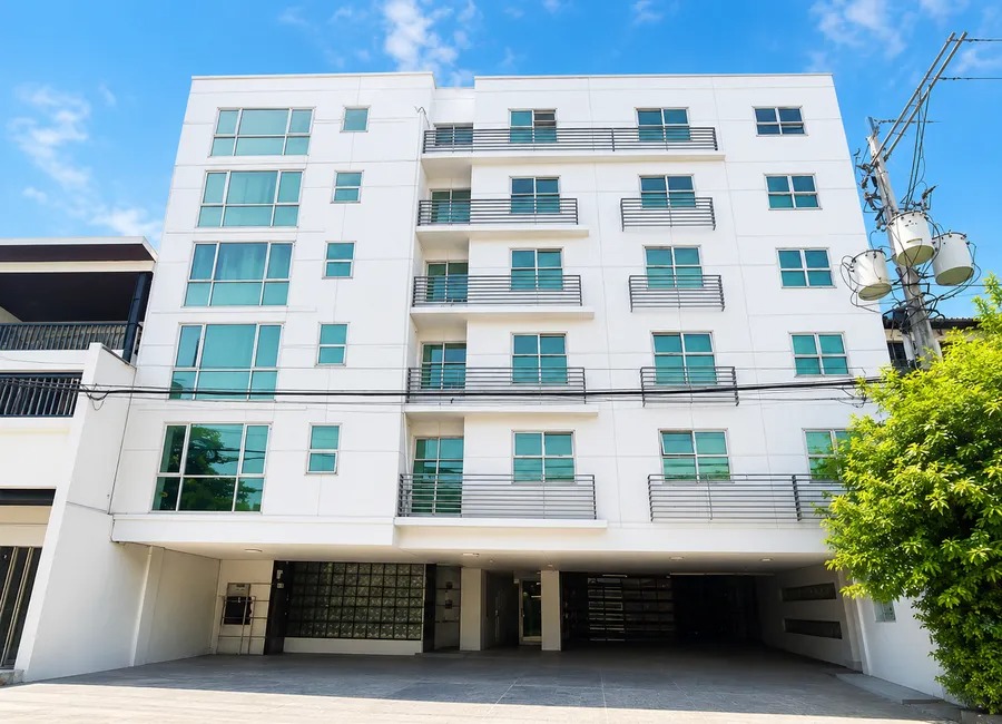 (Category: ) located in . Submitted by toprealty_dreal (Listing ID 1466207296, Image 1). Description: .
