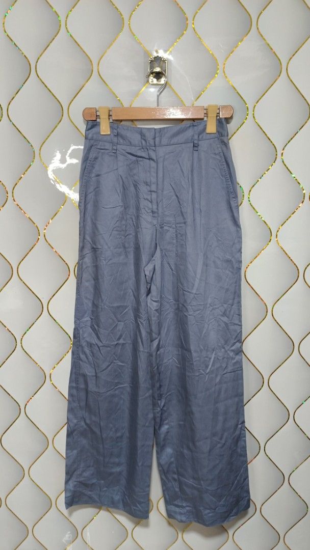 8 Seconds Blue Lyocell Wide Leg Pants (Category: Jeans) located in Manila. Submitted by zariyah.1986 (Listing ID 1466205741, Image 1). Description: Light blue wide-leg trousers from 8 Seconds in 100% lyocell. Size 67 (fits waist 26"). Features a belt loops, button closure, and four pockets. Clean, minimal, and super comfortable for everyday wear!.