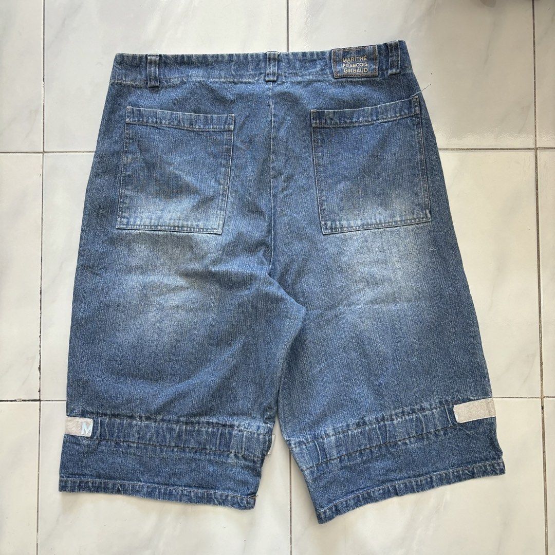 90’s Y2K Marithe Francois Girbaud Denim Shuttle Cargo Jorts (Category: Shorts) located in Bambang. Submitted by heats777 (Listing ID 1466225882, Image 2). Description: - Excellent condition - No major issues - Size: 38 on tag - Dimension: W 38 L 27.5 T 15 LO 12.5 .