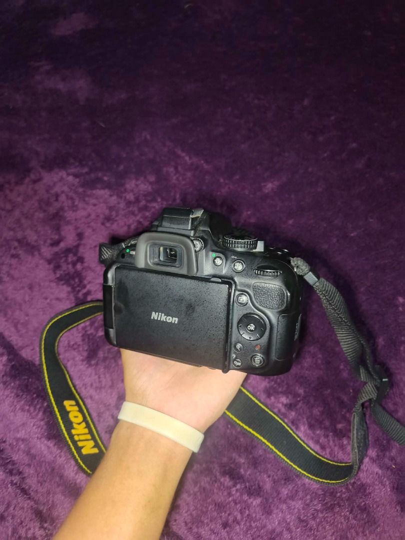 Nikon D5200 DSLR (negotiable) PASIG LOC!! (Category: Cameras) located in Caloocan City. Submitted by truedragon_512d95 (Listing ID 1466169393, Image 2). Description: 📸 FOR SALE: Nikon D5200 DSLR + 18-55mm Lens Pasig loc! ISSUE VIGNETTE DM📩📩📩 Selling my Nikon D5200 DSLR Camera good for photo and video, perfect for beginners, students, events, and content creation. INCLUSIONS: ✅ Nikon D5200 Camera Body ✅ Nikon 18-55mm Kit Lens ✅ Nikon Battery ✅