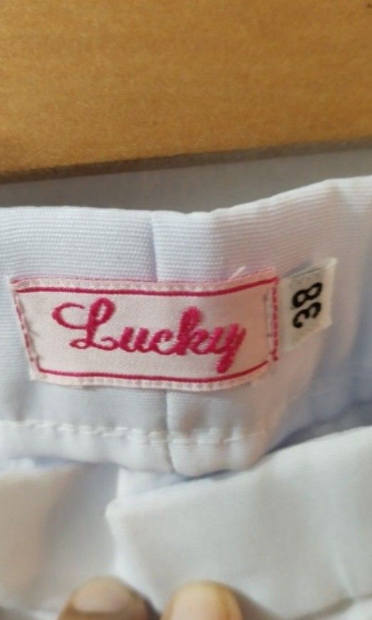 ✨ White School Pants | Size 38 (Category: Activewear) located in Las Pinas. Submitted by cjgcloset (Listing ID 1466250574, Image 2). Description: .