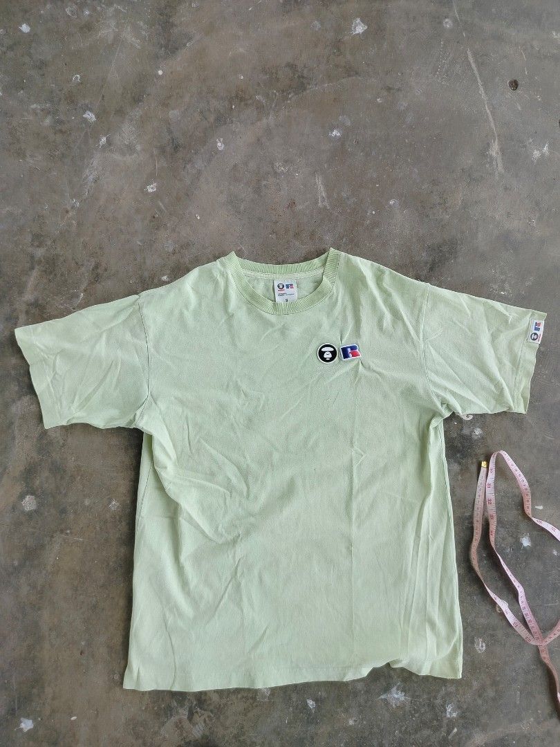 Aape x Russell Athletic Logo Patch T-shirt (Category: Activewear) located in General Santos City (Dadiangas). Submitted by gee.7thstreetz (Listing ID 1466194584, Image 2). Description: Clean modern collaboration featuring dual l- brand chest badges and collegiate V - insert Dimension in inches L- 27 W- 20.5 Issue nasa pic.