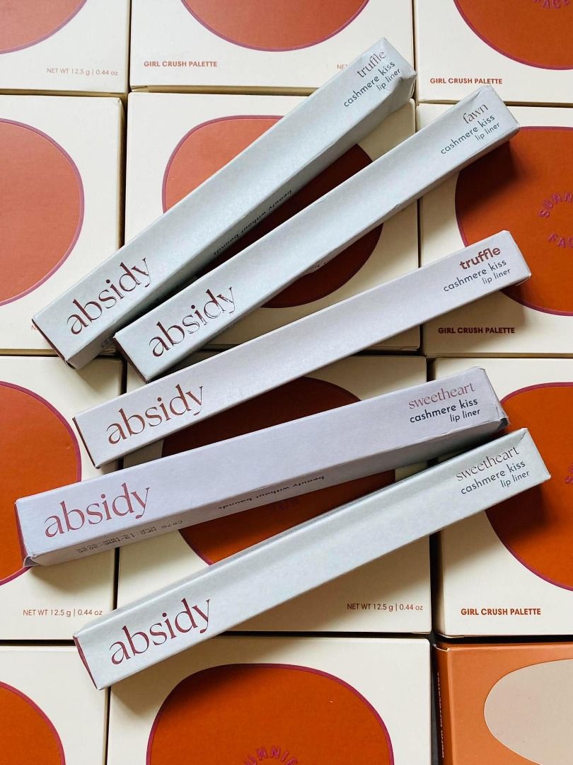 Absidy Cashmere Kiss Lip Liner (Category: Makeup) located in Muntinlupa City. Submitted by chevyxcs (Listing ID 1466310439, Image 1). Description: Absidy Cashmere Kiss Lip Liner P260ea • sweetheart • truffle • fawn.