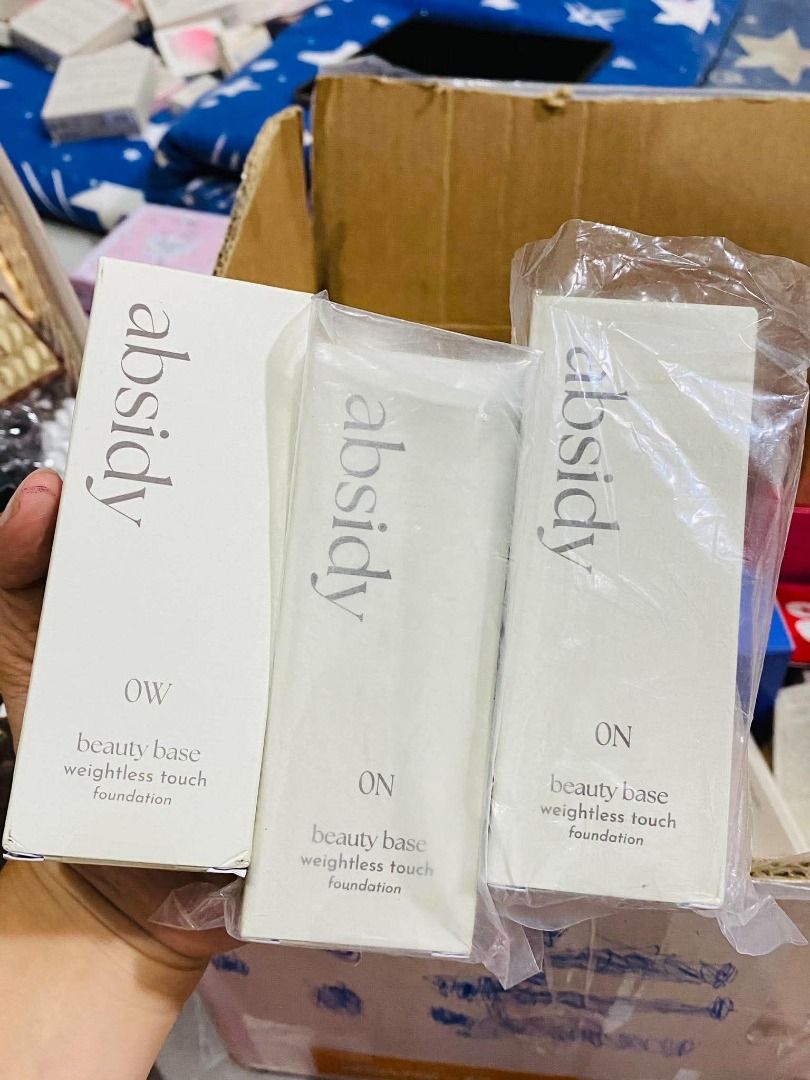 Absidy Weightless touch foundation (Category: Makeup) located in Muntinlupa City. Submitted by chevyxcs (Listing ID 1466313414, Image 1). Description: Absidy Weightless touch foundation P430ea • 0W • 0N also available 1N 3W.