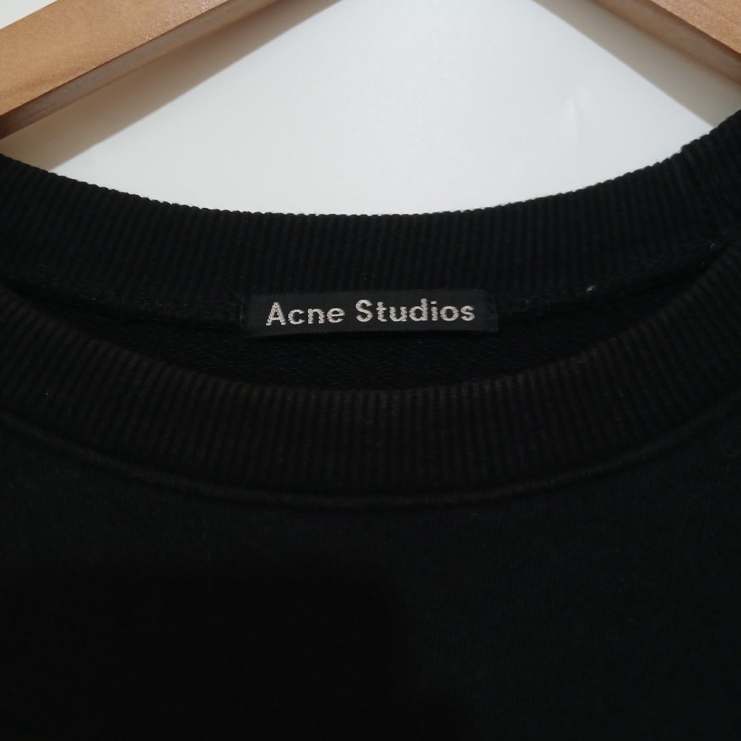 ACNE STUDIOS (Category: Coats, Jackets and Outerwear) located in Ozamiz City. Submitted by 2nd.sight (Listing ID 1466203064, Image 3). Description: size: medium w: 24 l: 29.5 excellent.