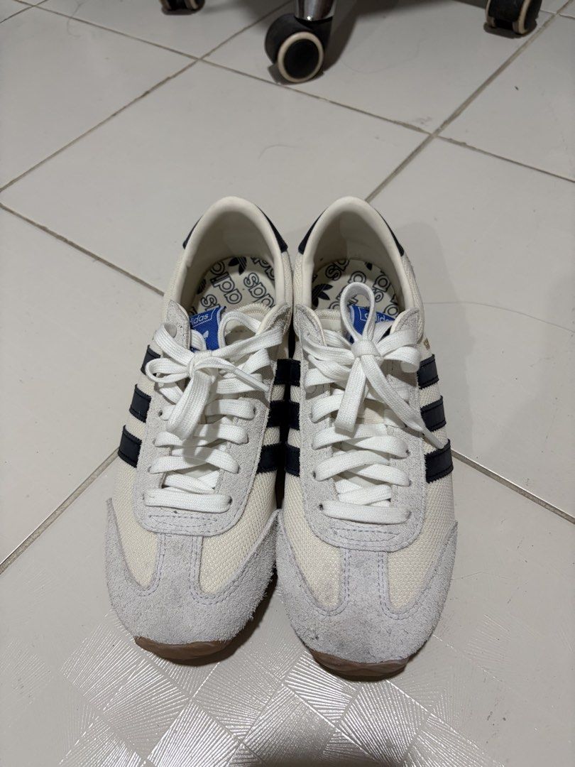 Adidas 1609ER Black and White (Category: Sneakers) located in Manila. Submitted by auds.aa09 (Listing ID 1466288658, Image 1). Description: 👟 Adidas - 1609ER - Color: Black and white - Size: 25.5cm - Lightly used Reason for selling: Decluttering 💗 PRICE IS NON NEGOTIABLE. 💗 FINAL PRICE. 💗 Meet up or Delivery. Delivery fee c/o buyer..