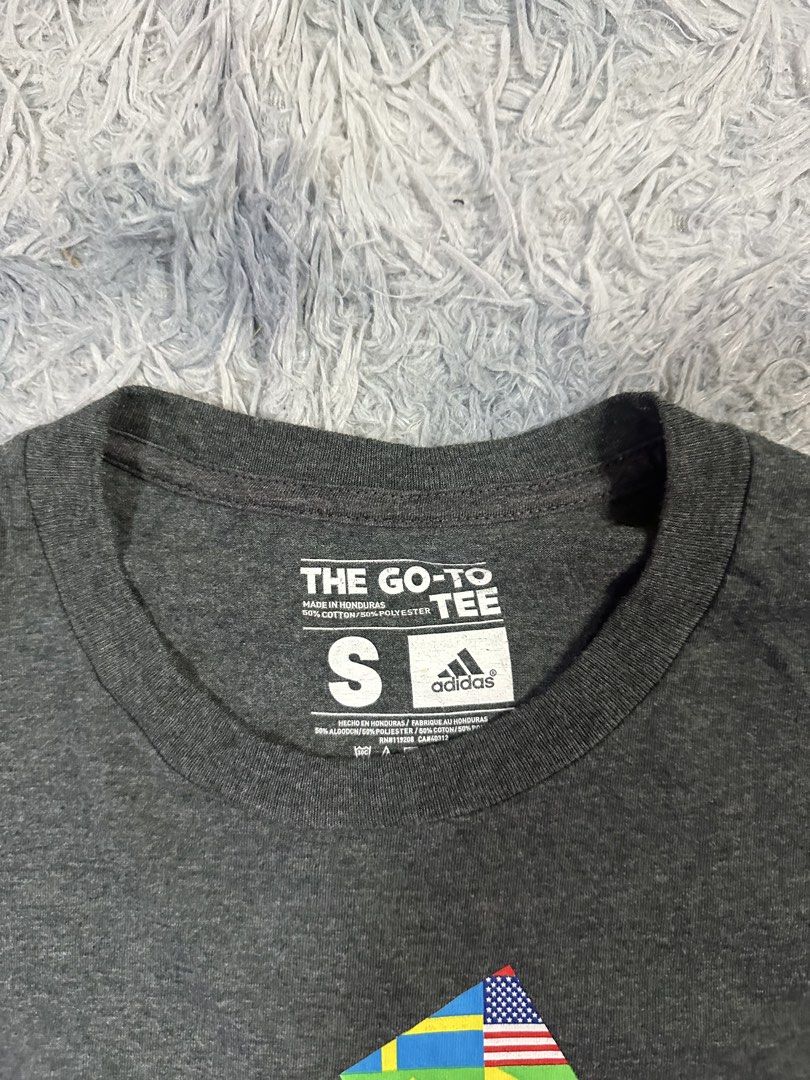 Adidas 3 Stripes Flag Tee (Category: Tshirts & Polo Shirts ) located in Baao. Submitted by revamped.co (Listing ID 1466251967, Image 3). Description: Adidas 3 Stripes Flag Tee Excellent Condition Size Small on Tag 18 by 27 Inches No Issue.