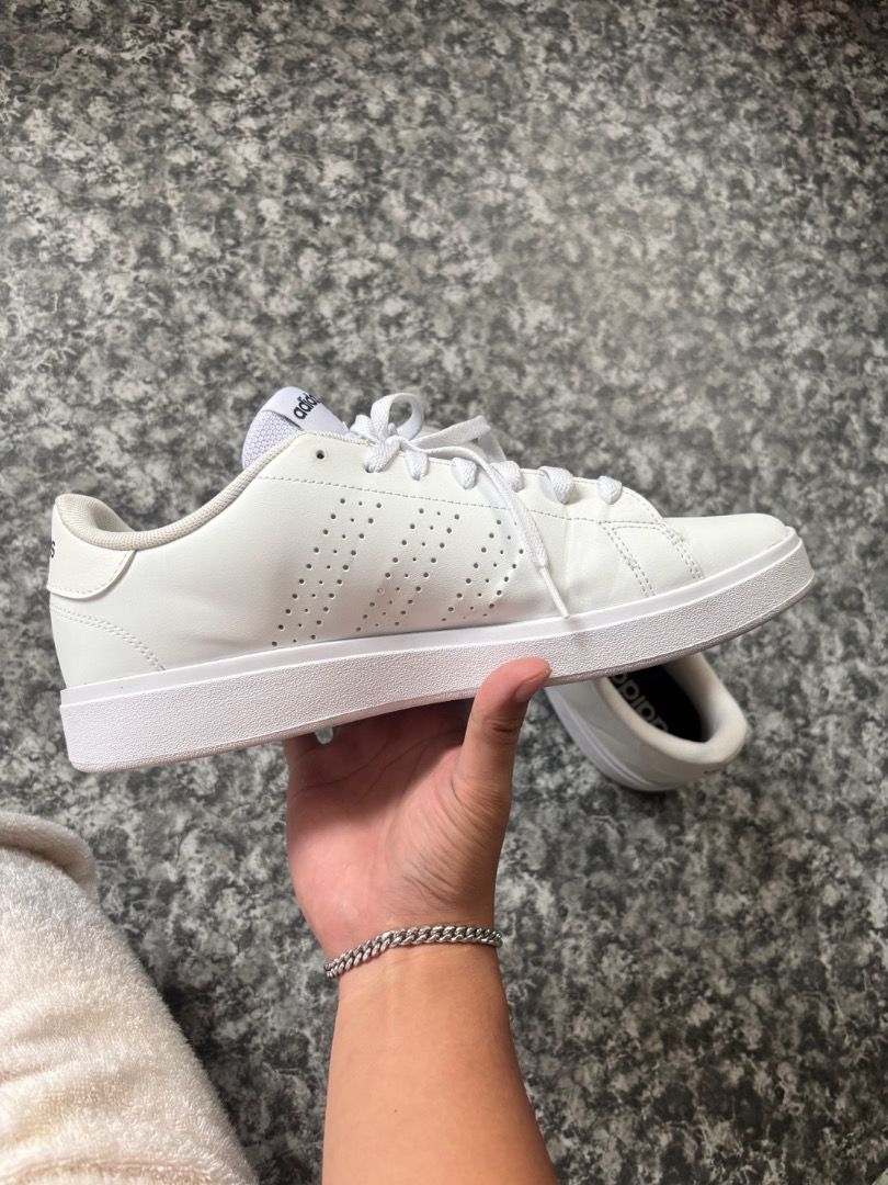 Adidas Advantage Base 2.0 (Category: Casual Shoes) located in Caloocan City. Submitted by stvgwyr (Listing ID 1466194817, Image 1). Description: Used twice, Size 10.