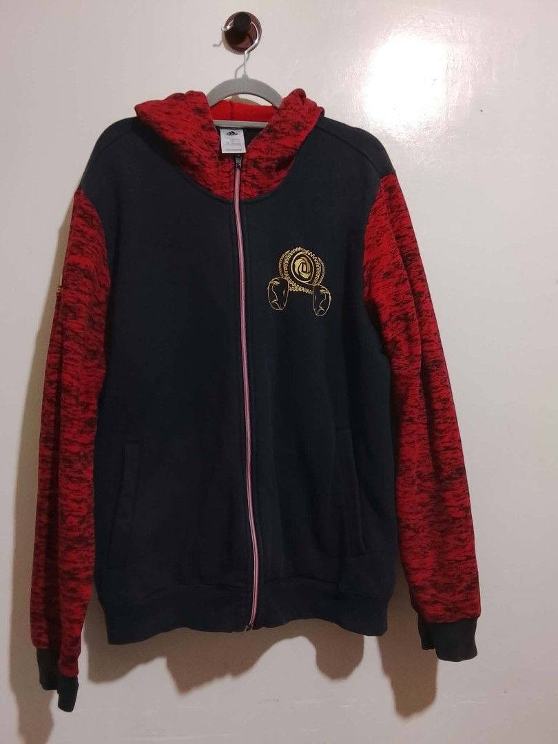 Adidas D rose Hoodie (Category: Coats, Jackets and Outerwear) located in Manila. Submitted by justmove2020 (Listing ID 1466190919, Image 1). Description: For sale Adidas D rose Hoodie for ₱300 plus SF Condition 7/10 Size Fit L-2XL.