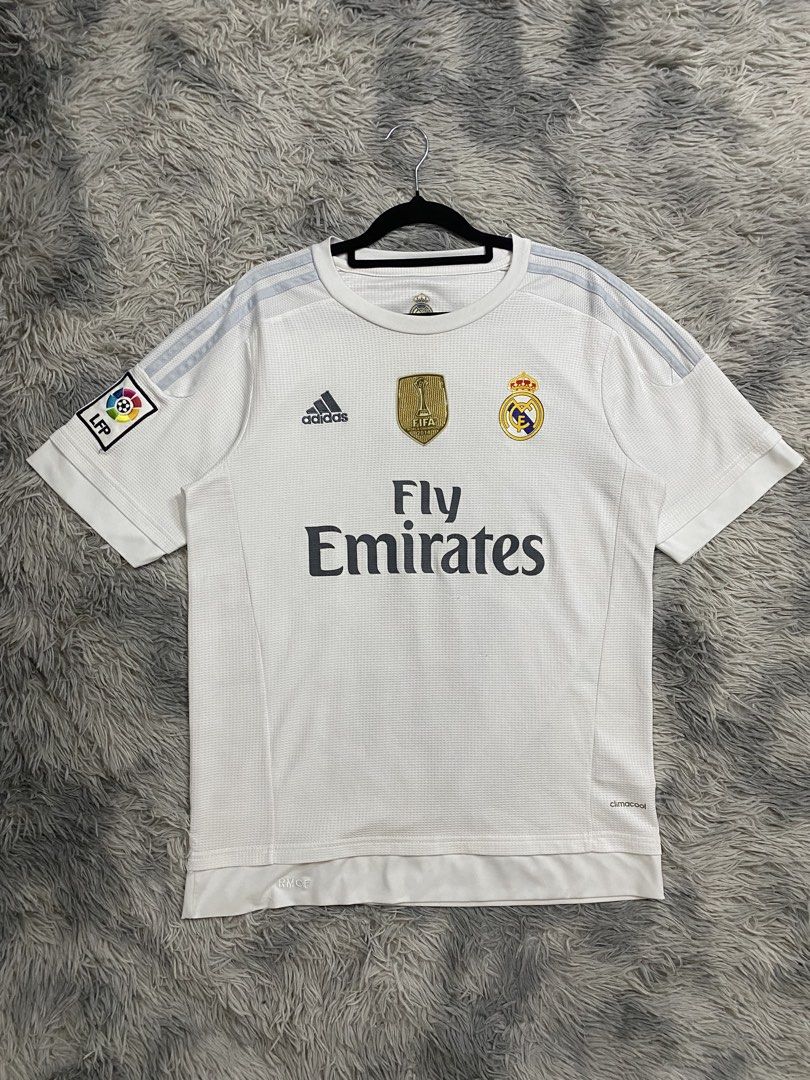 Adidas Fly Emirates Jersey (Category: Tshirts & Polo Shirts ) located in Manila. Submitted by kurtmnla (Listing ID 1466304424, Image 1). Description: Adidas Fly Emirates Jersey -Size M/ S FIT / Unisex -Condition 9.5/10 -Dimes 21x28 -issue Minimal crackprint Quezon city.