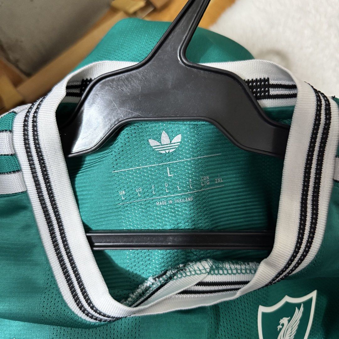 Adidas football jersey (Category: Activewear) located in Valenzuela. Submitted by thriftynanay88 (Listing ID 1466239761, Image 3). Description: Size L-2XL on tag.
