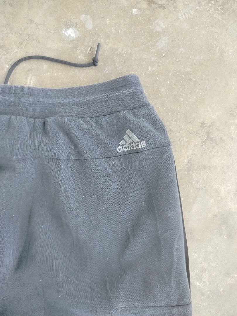 Adidas Herzogenaurach Track Pants (Category: Activewear) located in General Santos City (Dadiangas). Submitted by gee.7thstreetz (Listing ID 1466194388, Image 3). Description: Clean Modern Adidas Technical joggers featuring the herzenoraurach headquarters print. Dimension in inches L- 37 W- 15.