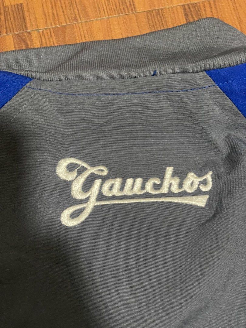 Rare windbreaker adidas blue (Category: Coats, Jackets and Outerwear) located in Mandaue City. Submitted by condz-16 (Listing ID 1466189052, Image 2). Description: 🔥 RARE ADIDAS NCAA ATHLETIC GEAR FOR SALE! 🔥 Up for grabs is an authentic Adidas UC Santa Barbara (UCSB) “Gauchos” Convertible 1/4 Zip Pullover Jacket 🏀🏈 💡 THE STORY BEHIND THIS PIECE: • Where it’s from: Official NCAA collegiate team apparel made for the University of California, 