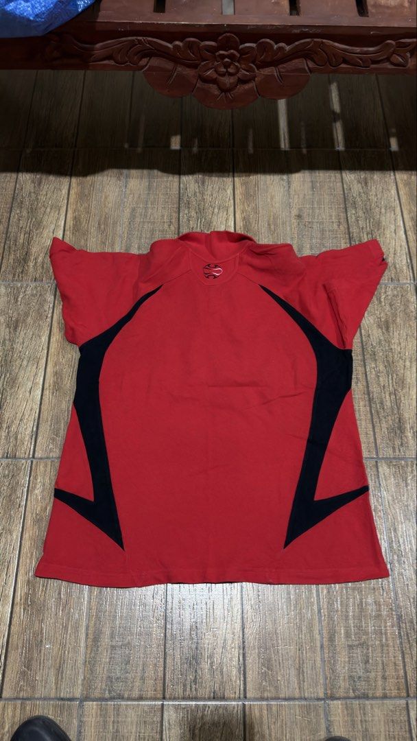 ADIDAS JERSEY (Category: Activewear) located in Manila. Submitted by urban.vintage (Listing ID 1466293109, Image 3). Description: ISSUE: NONE (NEED WASH) MOP :GCASH (NO COD) SHIP VIA: LALAMOVE & J&T LOCATION: PASIG CITY LENGTH: 28 WIDTH : 24.