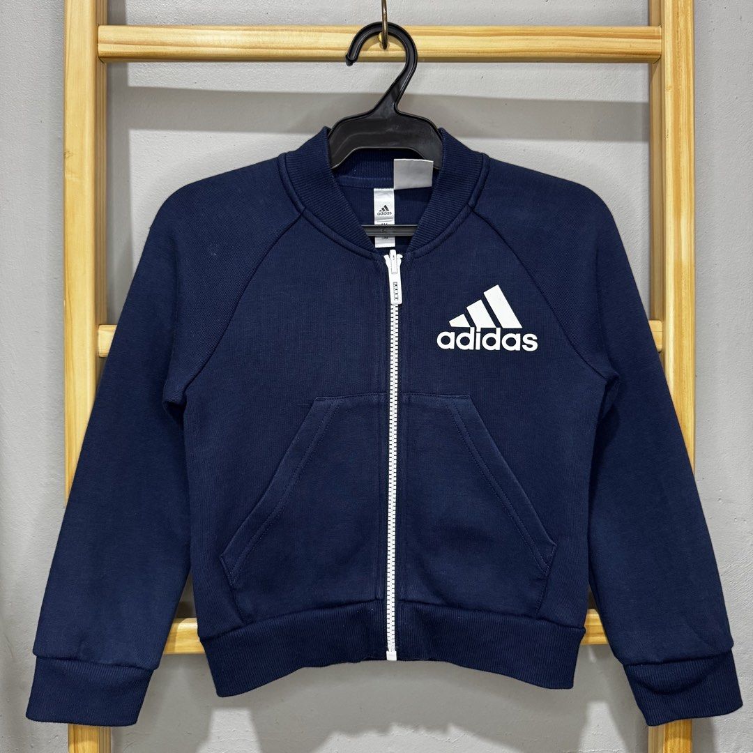 Adidas kids jacket (Category: Babies & Kids Fashion) located in Valenzuela. Submitted by thriftynanay88 (Listing ID 1466233008, Image 1). Description: Size 116 on tag runs small, fits 3Y.