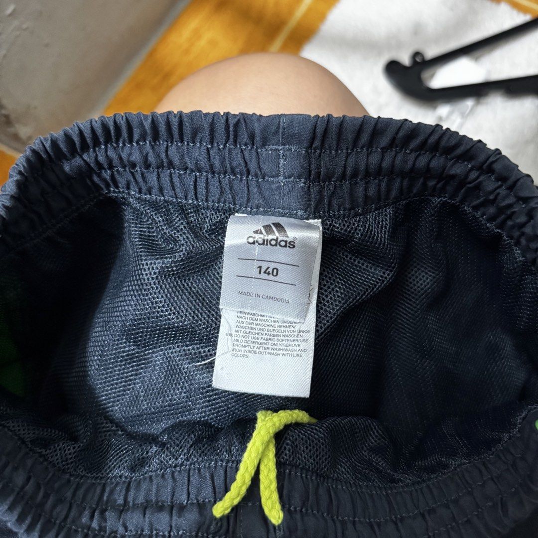 Adidas kids shorts (Category: Babies & Kids Fashion) located in Valenzuela. Submitted by thriftynanay88 (Listing ID 1466196500, Image 2). Description: Size 140 on tag runs small 7-8Y.