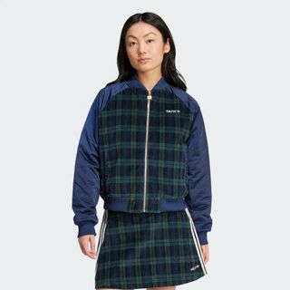 （分類：）位於 。 由 atinaatina 提交（商品編號 1466170776，圖片 1）。簡介： 。