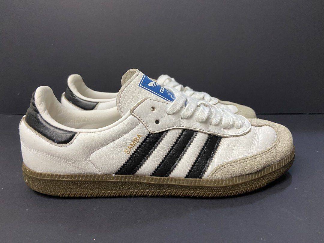 Adidas Samba Og White Cloud/Core Black (Category: Sneakers) located in Cebu City. Submitted by jvlz97 (Listing ID 1466169890, Image 1). Description: Excellent Condition No Box.