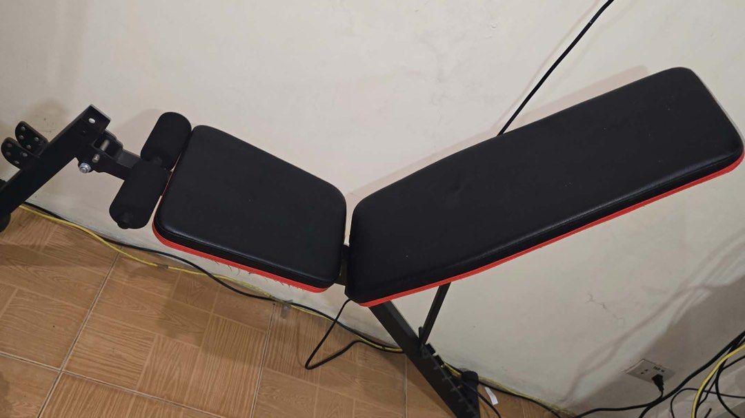 Adjustable Bench Press Chair Dumbbell Press, foldable (Category: Cardio & Fitness Machines) located in Caloocan City. Submitted by yiyilittlethings (Listing ID 1466295023, Image 3). Description: Adjustable Bench Press Chair Dumbbell Press, foldable Condition: Used Price 1k.