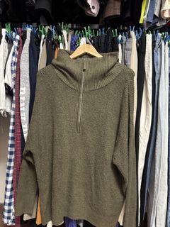 (Category: ) located in . Submitted by isabelasthriftclothes (Listing ID 1466296534, Image 1). Description: .