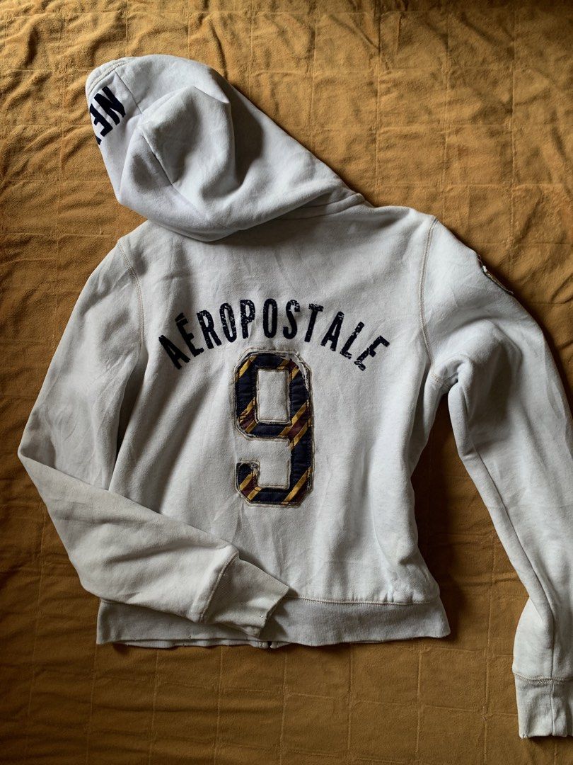 Aeropostale Jacket (Category: Coats, Jackets and Outerwear) located in Iloilo. Submitted by arcaine._. (Listing ID 1466215131, Image 2). Description: -small to medium .