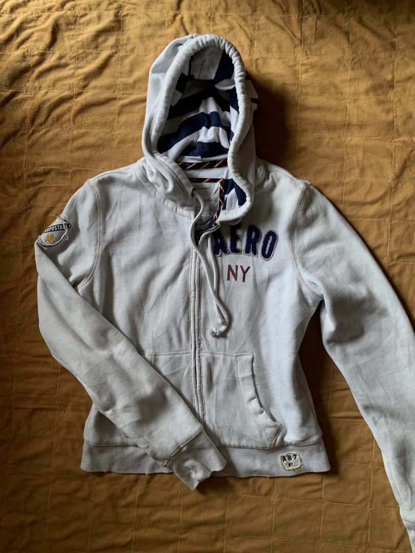 Aeropostale Jacket (Category: Coats, Jackets and Outerwear) located in Iloilo. Submitted by arcaine._. (Listing ID 1466215131, Image 1). Description: -small to medium .