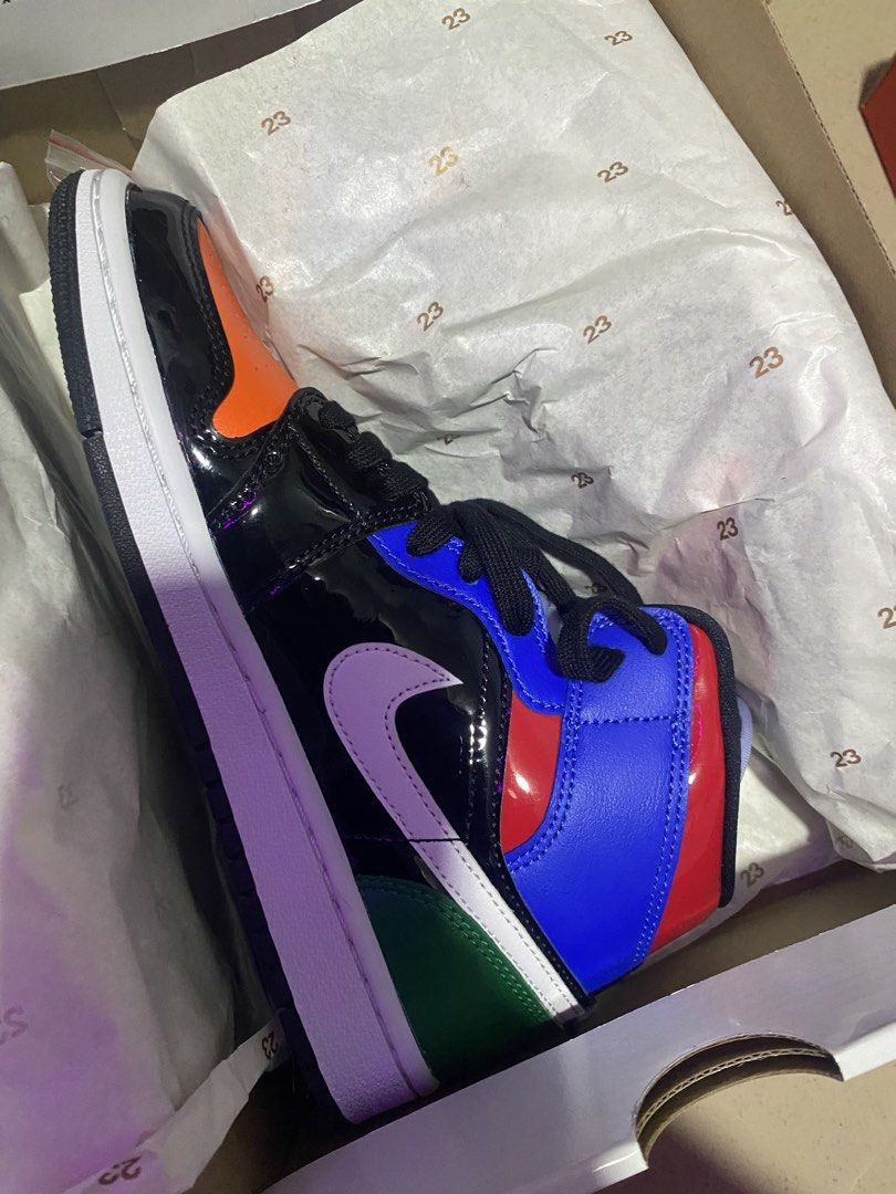 Air Jordan 1 Mid SE Multicolor Patent (Category: Sneakers) located in Malabon City. Submitted by yemacat (Listing ID 1466330277, Image 1). Description: - Brand: Nike Air Jordan 1 Mid - Colorway: Multicolor Patent - Inclusion: original box & extra lace - Condition: Brand New Rsf: Bought pre pandemic, never been used, decluttering sneakers Ask for additional photos.