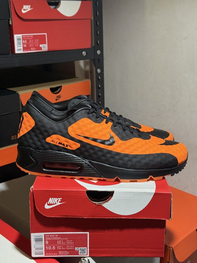 Air Max 90 Hypervenom (Category: Sneakers) located in Pasay City. Submitted by Secret_Retros (Listing ID 1466330069, Image 1). Description: For sale Air Max 90 Hypervenom Size 9 mens (2) Brandnew complete ₱3,499 each below retail Retail around (₱8,095) Pasay.