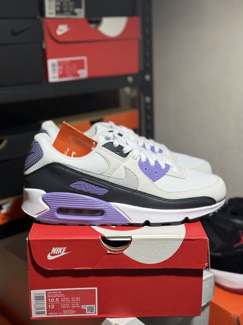 Airmax 90 White Dusty Amethyst (Category: Sneakers) located in Pasay City. Submitted by Secret_Retros (Listing ID 1466263224, Image 1). Description: For sale Airmax 90 White Dusty Amethyst Size 10.5 mens Brandnew complete ₱4,499 below retail Pasay.