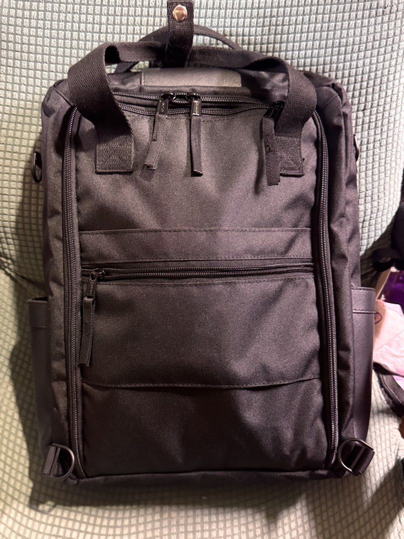 Akbay Techpro 2 Laptop Backpack (Category: Backpacks) located in Marikina City. Submitted by jk1014 (Listing ID 1466176648, Image 2). Description: Akbay Techpro 2 laptop bag Fits up to 16inches laptop Laptop compartment is detachable Just bought last Sep 20 for ₱2790. Used twice lang. no issues. No flaws RFS: bought bigger bag Location: Calumpang, Marikina Pin: Metrobank Calumpang (JP Rizal St. cor Calderon St) No meet ups! Via courier lang po la
