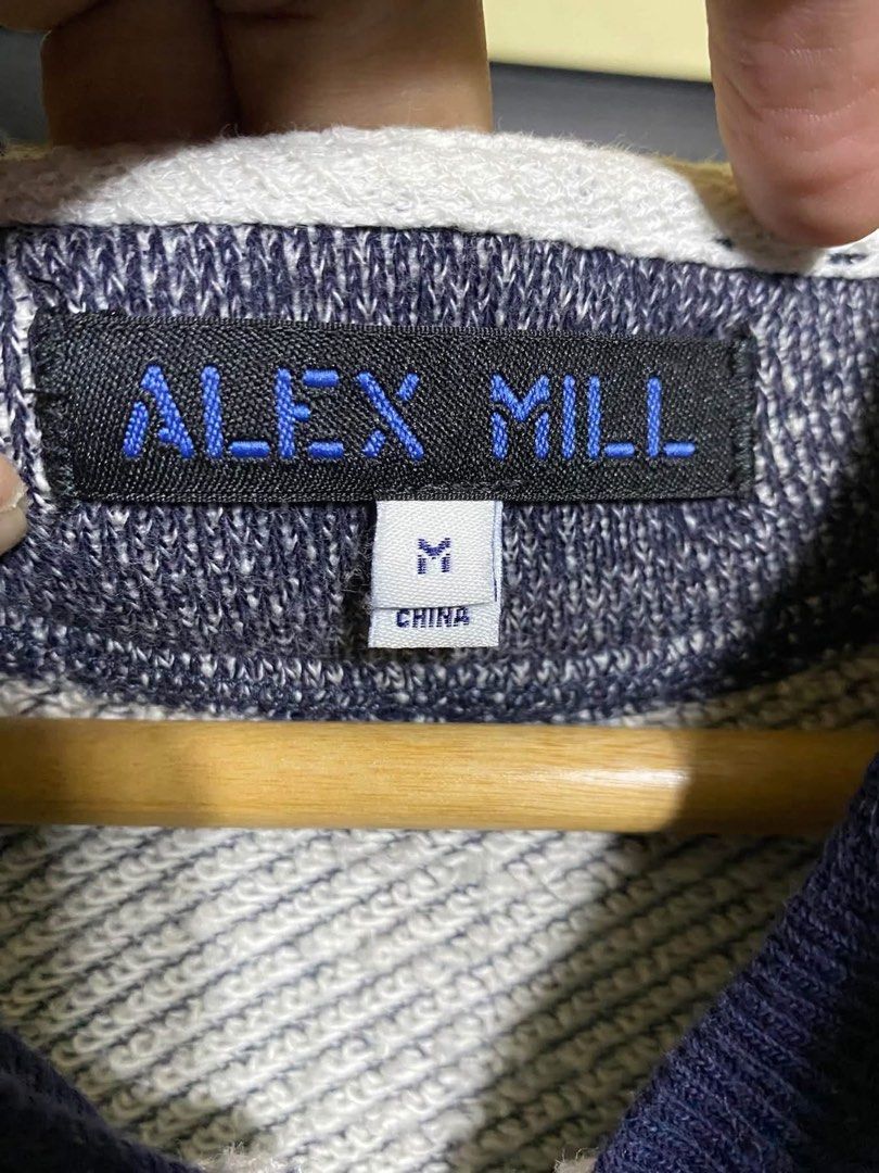 Alex Mill Hoodie (Category: Hoodies) located in San Jose. Submitted by shady.archives (Listing ID 1466250225, Image 3). Description: ALEX MILL zip hoodie Fabric: 100% Twill French Terry Medium Dimes (23 x 28) Like new No issues Price: ₱1,000 free shipping.