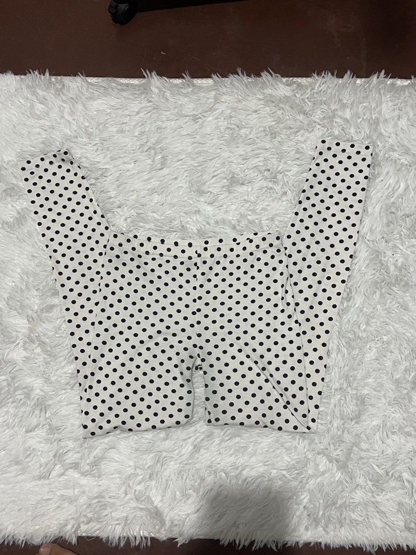 ALM Polka Dot Leggings (Category: Activewear) located in Tuguegarao City. Submitted by love_clothies (Listing ID 1466157880, Image 1). Description: - Brand: ALM - Pattern: Black and white polka dot - Fit: Snug, comfortable, with a secure elastic waistband - Material: Stretchy and flexible fabric - Best for: Casual days, workouts, or lounging - Styling: Pairs easily with solid-colored tops.