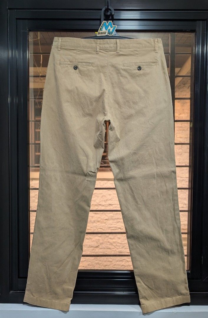 Amazon Essentials Khaki Stretchy Chino Pants (Category: Chinos) located in Santa Maria. Submitted by mjgaragesale (Listing ID 1466285465, Image 1). Description: Amazon Essentials Khaki Stretchy Chino Pants ◉ Condition 9.5/10 ◉ Size 34 on tag ◉ Dimensions: W34-36 L44 ◉ Standard fit ◉ 2 side front and 2 back pockets ◉ 100% Legit/Original ◉ Ideal for casual or smart casual outfits Can also do meet up around Bulacan on weekdays and San Juan area on w
