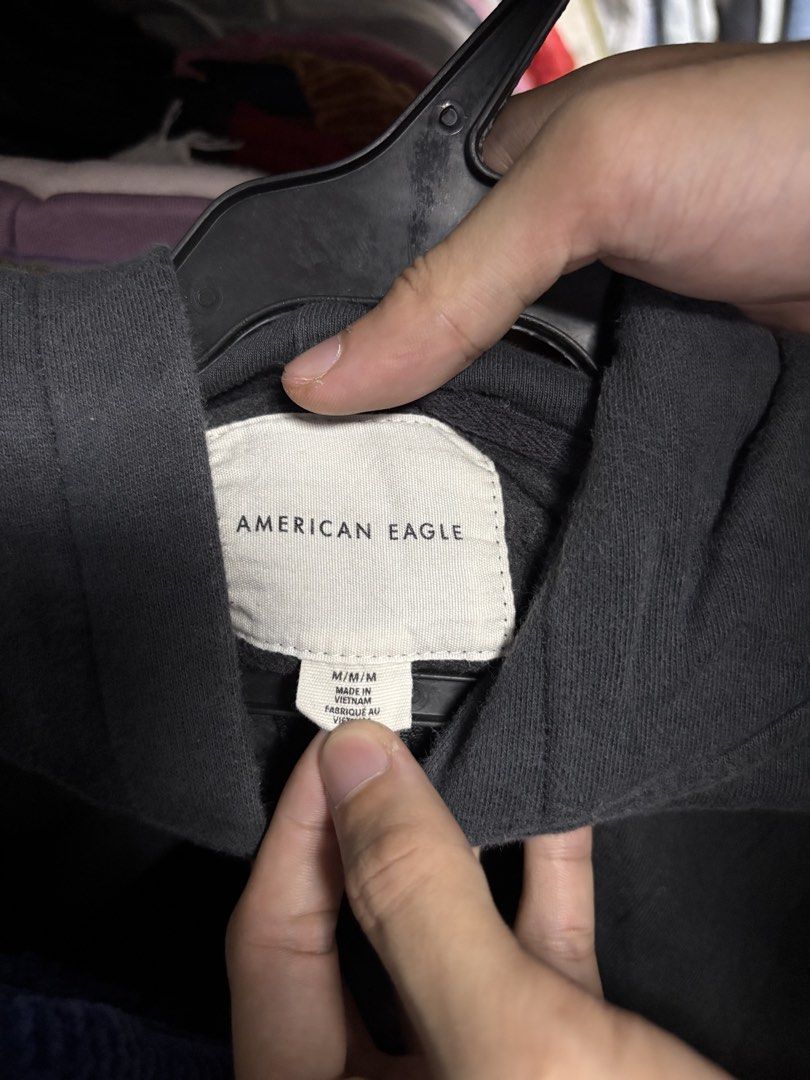 american eagle crop jacket (Category: Coats, Jackets and Outerwear) located in Pila. Submitted by isabelasthriftclothes (Listing ID 1466296005, Image 2). Description: .