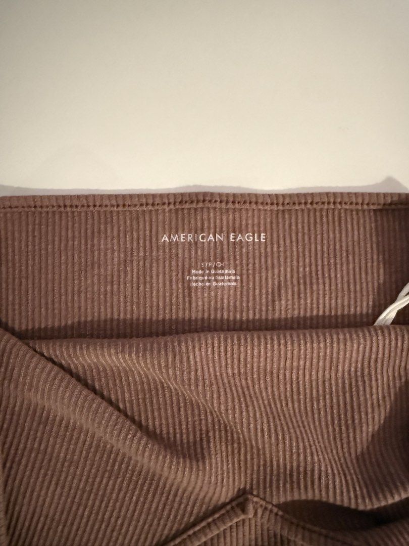 American Eagle Halter Top (small) (Category: Sleeveless) located in Binan City. Submitted by bykkd (Listing ID 1466223783, Image 2). Description: .