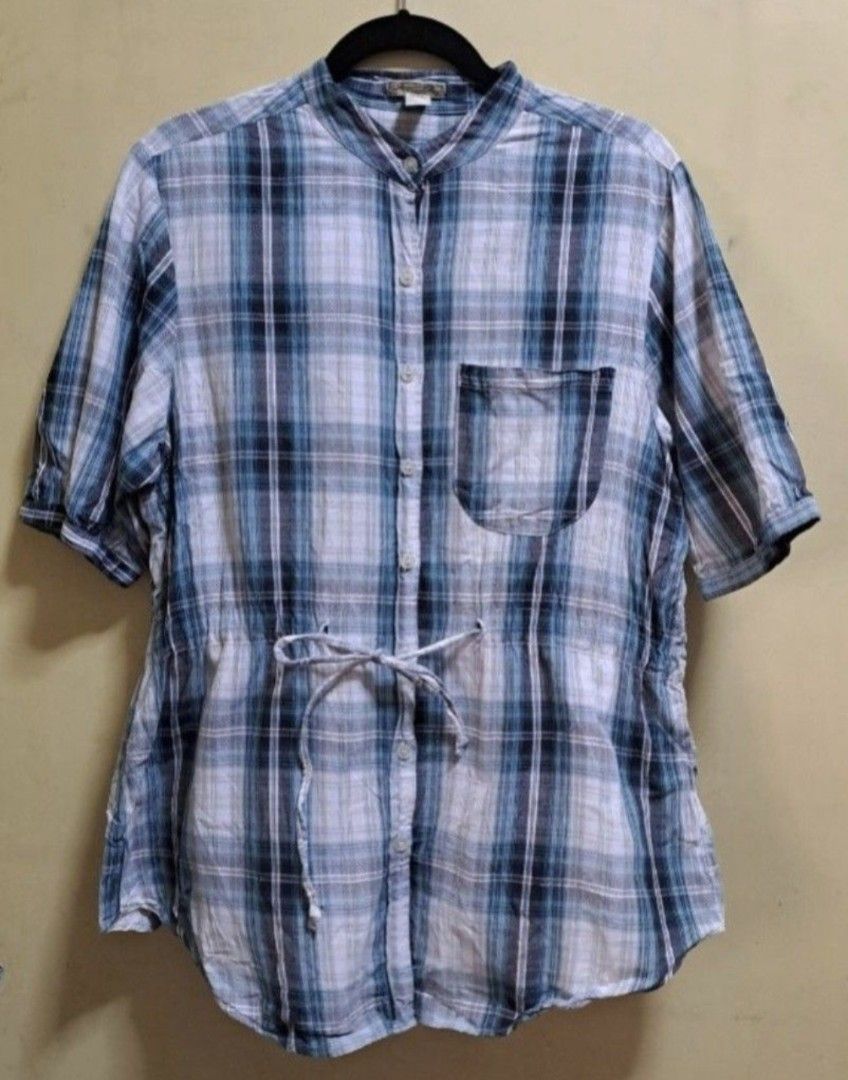 American Rag Checkered Blouse (Category: Blouses) located in Manila. Submitted by thrifter_lifestyle (Listing ID 1466156788, Image 1). Description: Brand: American Rag (bought in the US) 3/4 sleeve Oversize style, fall beyond waist when worn With front chest pocket Has drawstring in waist area Can fit a medium size 100% Cotton (see tag) Actual Color: Checkered Green, Black and Gray No issues 😀 RFS: Shifted to WFH, no need for office/business clo