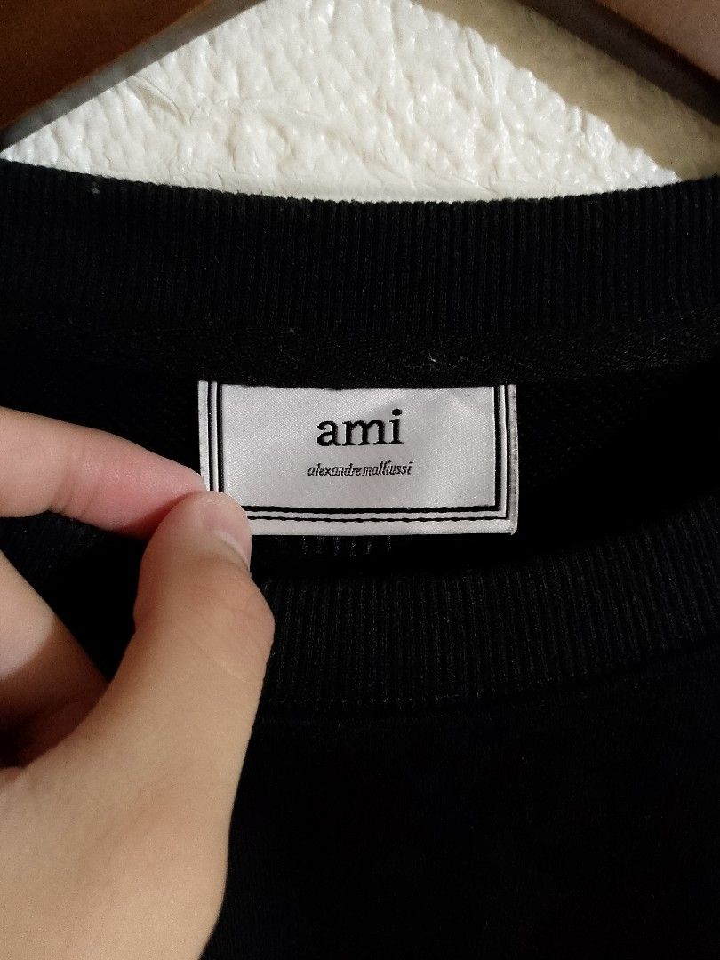AMI LONG SLEEVE (Category: Tshirts & Polo Shirts ) located in Tabaco. Submitted by zerothreethrift (Listing ID 1466294464, Image 3). Description: AMI LONG SLEEVE SIZE MEDIUM EXCELLENT PM IF INTERESTED ALBAY LOCATION.