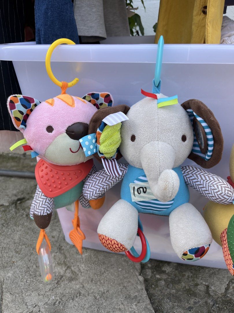 Animal Plushie Bundle Take All 400 (Category: Plushies & Soft Toys) located in Calamba. Submitted by maceyangelie (Listing ID 1466203568, Image 3). Description: .