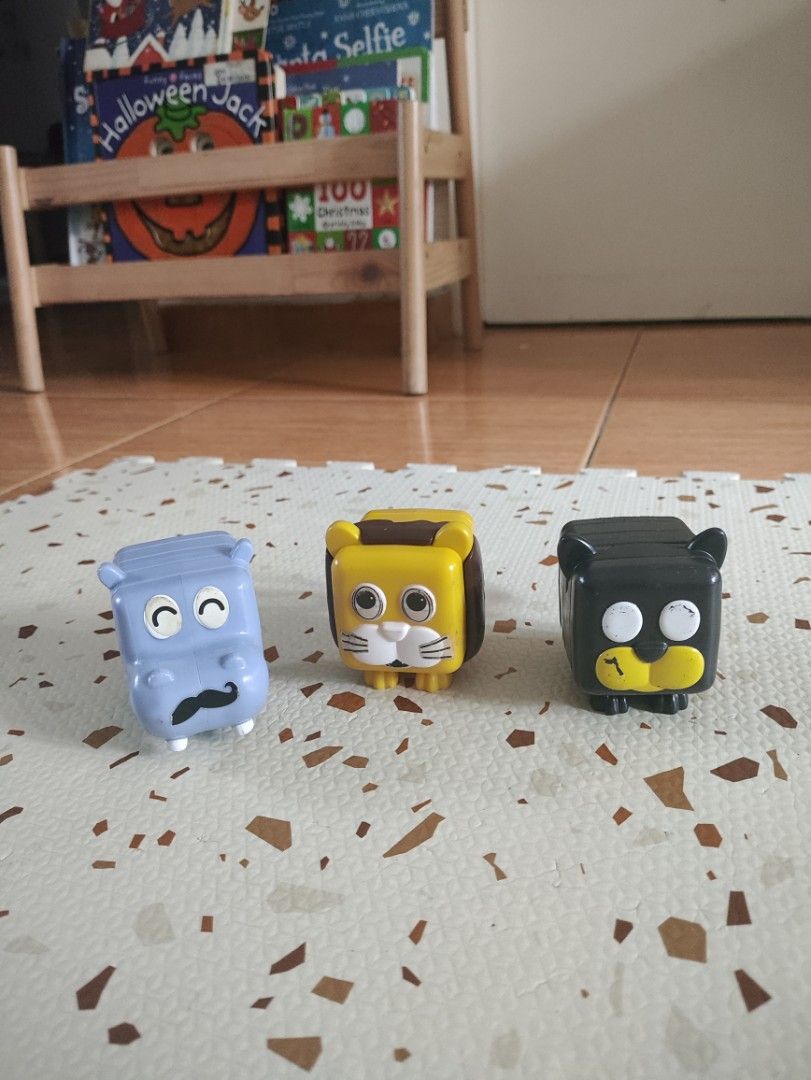 Animal Toys Bundle (Category: Lego & Building Sets) located in Taguig. Submitted by cleanupmomma (Listing ID 1466242794, Image 1). Description: Please take time to read ❤️ SOLD AS SET wyiwyg.