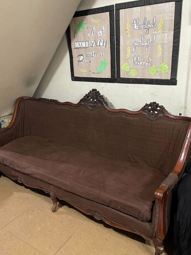 Antique Narra Sala Set (Category: Sofas) located in Quezon City. Submitted by engrmndz (Listing ID 1466259435, Image 2). Description: FOR SALE ONLY Antique Narra Furniture Sala Set 1x Long sofa 2x Single sofa 1x Center table 1x Coffee table Selling as pack Viewing near R. Papa LRT 1 Station Asking price is PHP 15,000 Open for offers.
